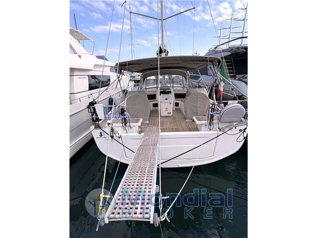 Beneteau OCEANIS 51.1 used - photo 1