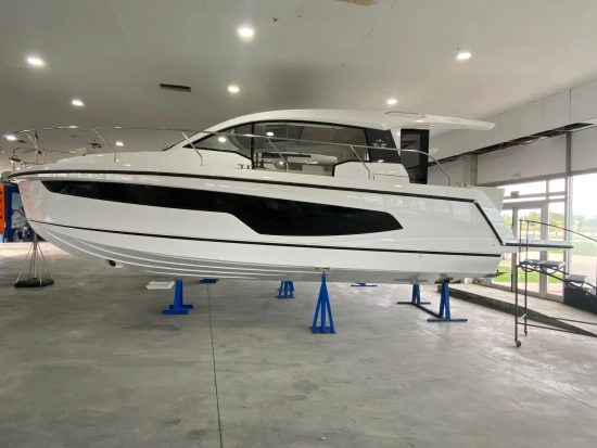 Sealine C335 usato - foto 1