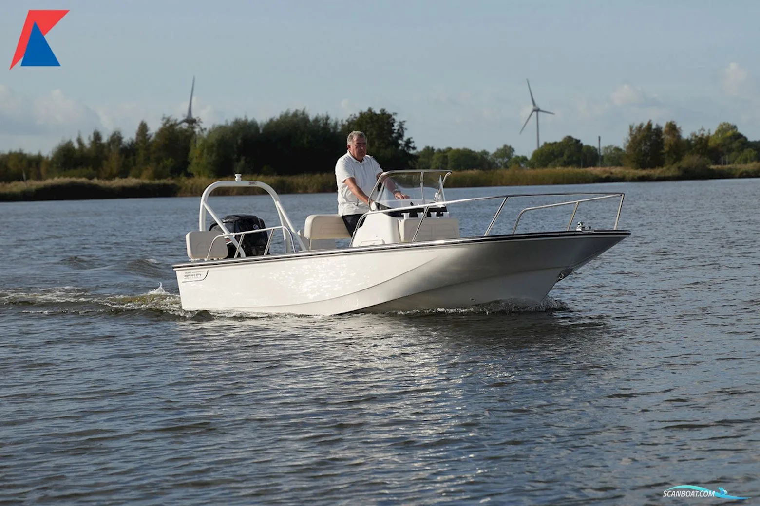 Boston Whaler 170 Montauk usato - foto 1