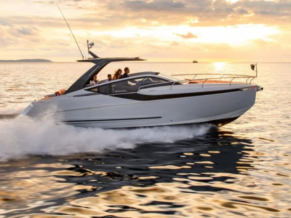 Fairline F-Line 33 LAGERBOOT *SOMMERPREIS used - photo 1