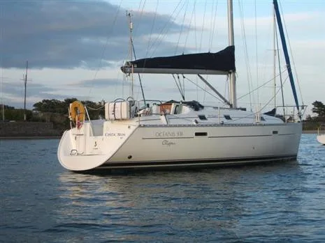 Beneteau OCEANIS 331 CLIPPER LIFTING KEEL usato - foto 1