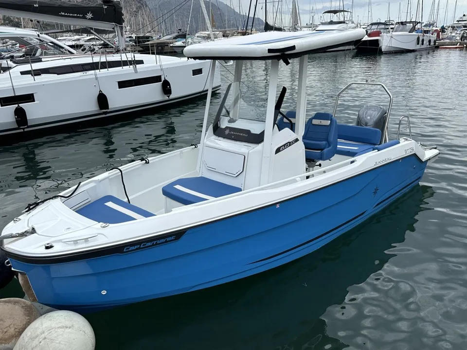Jeanneau CAP CAMARAT 6.0 CC d'occasion - photo 1