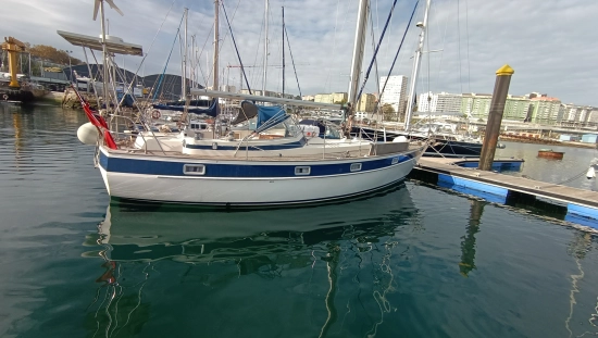 Hallberg-Rassy 352 used - photo 1