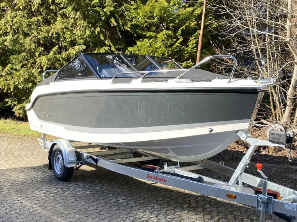 Quicksilver Activ 555 Bowrider gebraucht - Foto 1