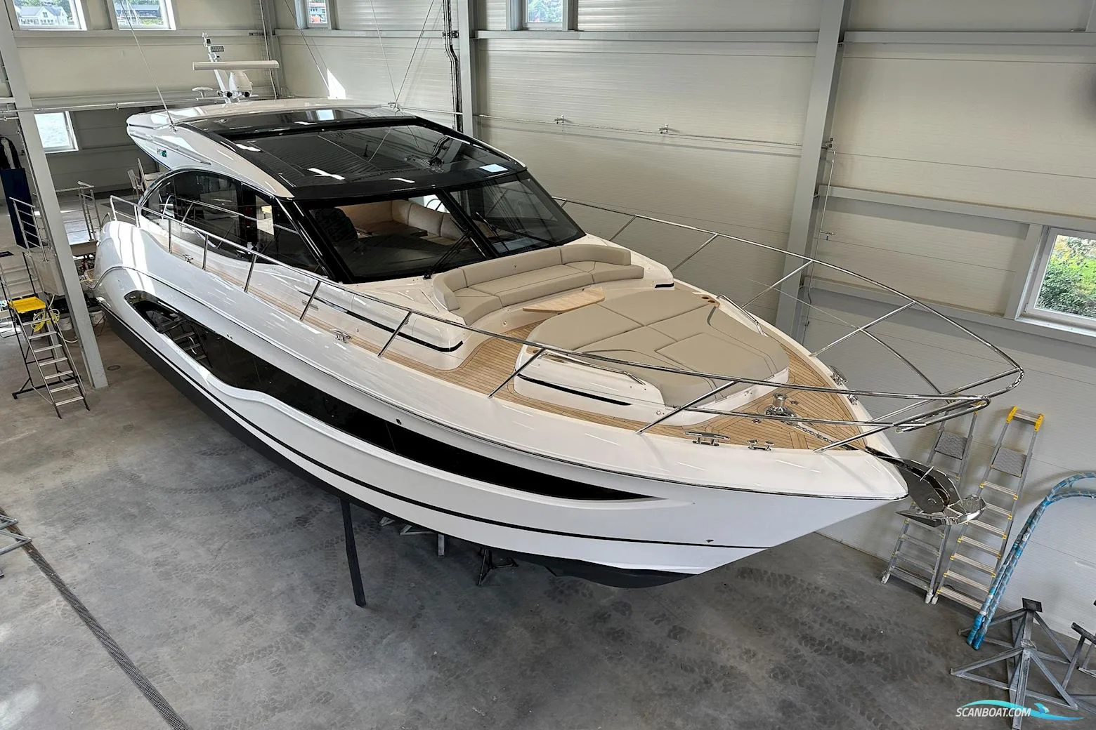 Princess Yachts V55 usato - foto 1