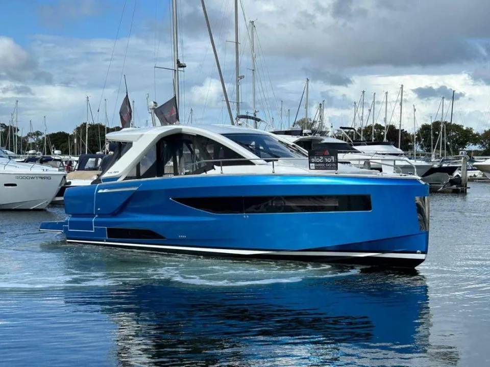 Jeanneau DB37 d'occasion - photo 1