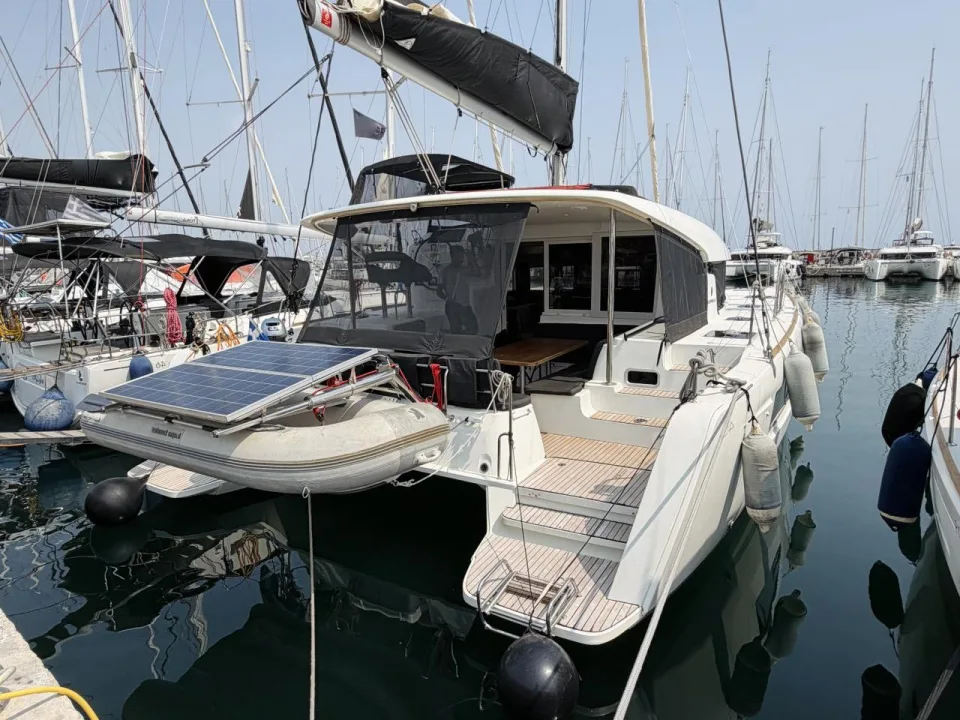 Lagoon 40 used - photo 1