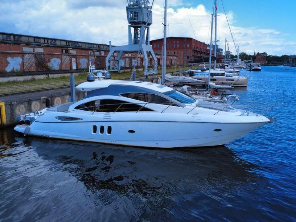 Sunseeker Predator 52 used - photo 1