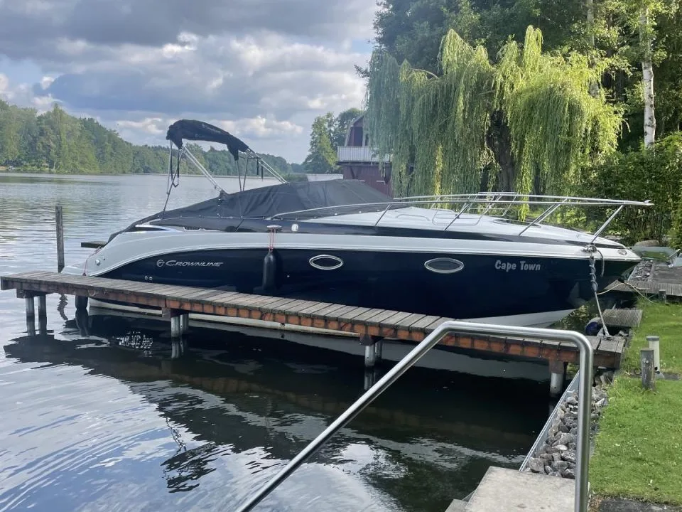 Crownline 264CR used - photo 1
