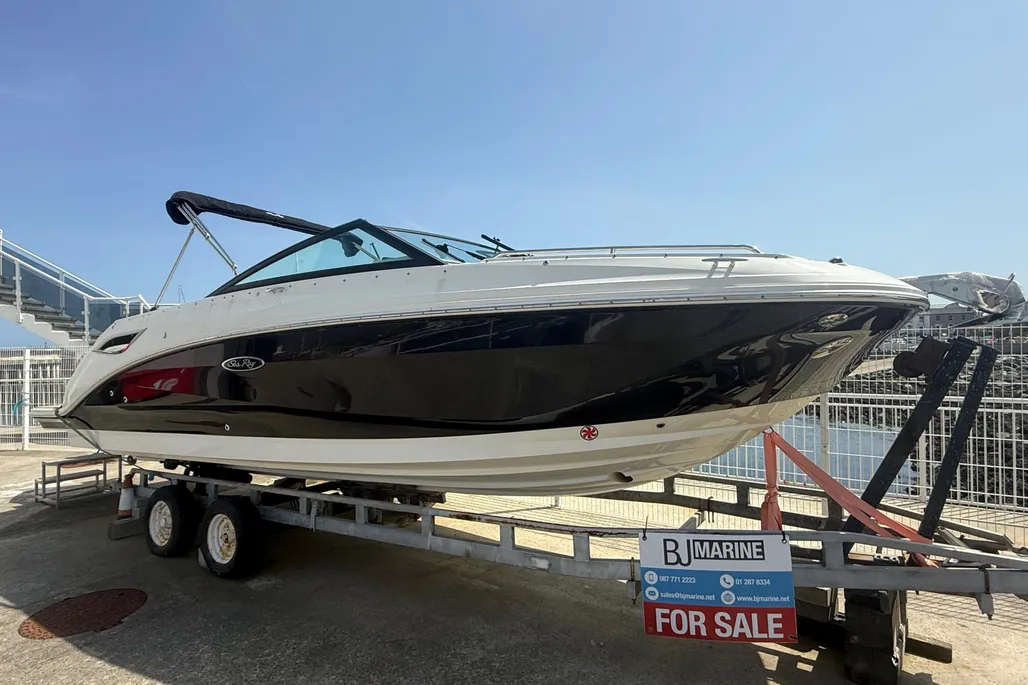 Sea Ray SDX 250 Outboard used - photo 1