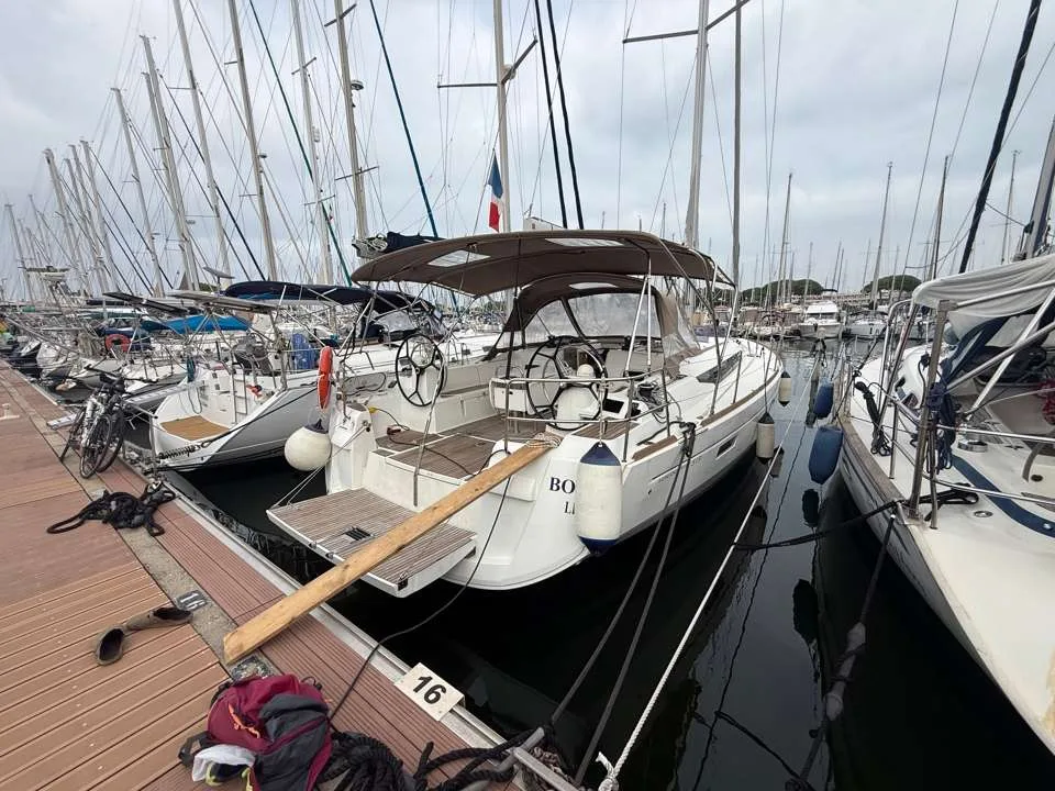 Jeanneau SUN ODYSSEY 519 used - photo 1