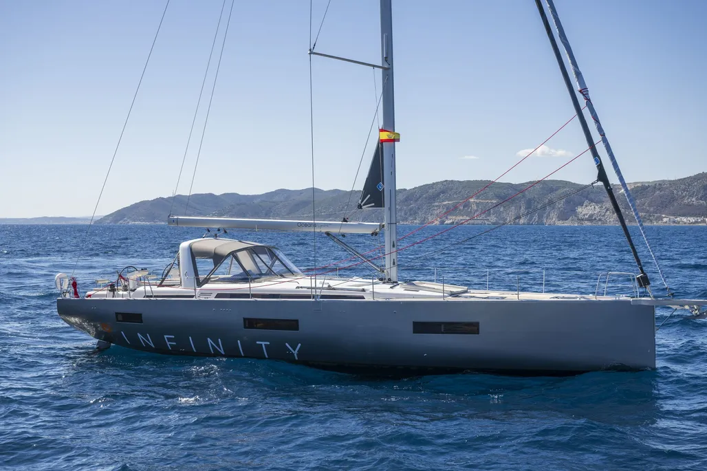 Beneteau Oceanis Yacht 60 d'occasion - photo 1
