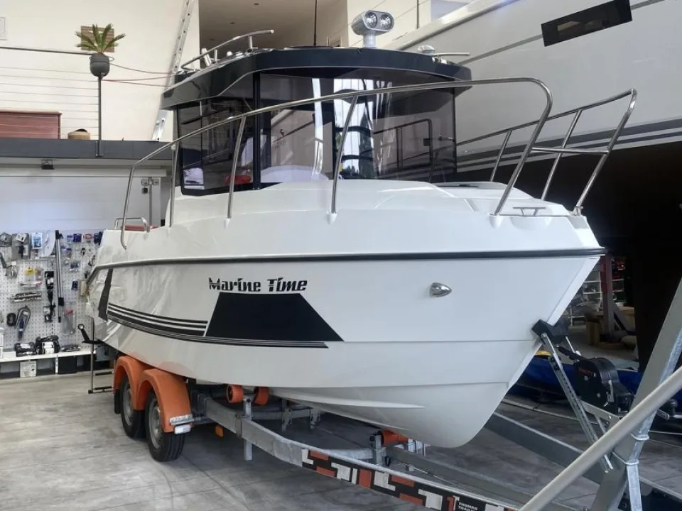 Marine Time QX 650 Pilot House usato - foto 1 Marine Time QX 650 Pilot House usato - foto 1