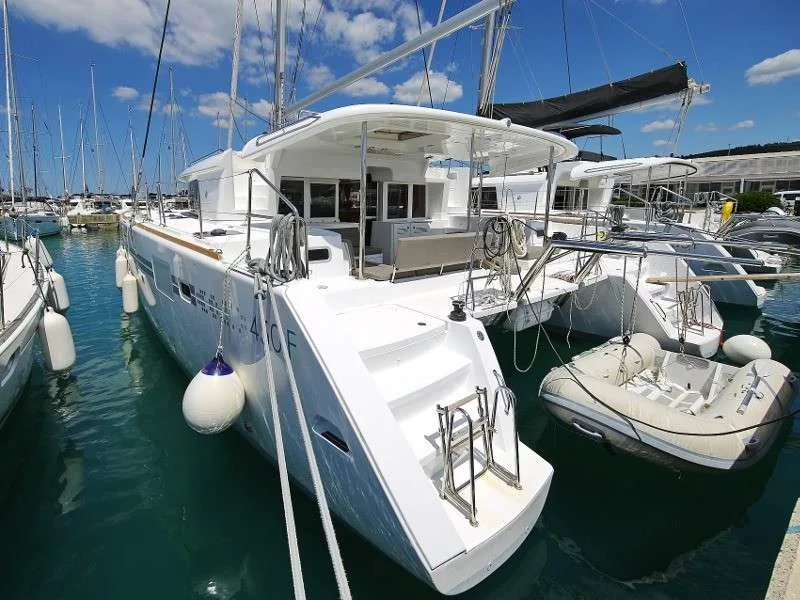 Lagoon 450 F gebraucht - Foto 1