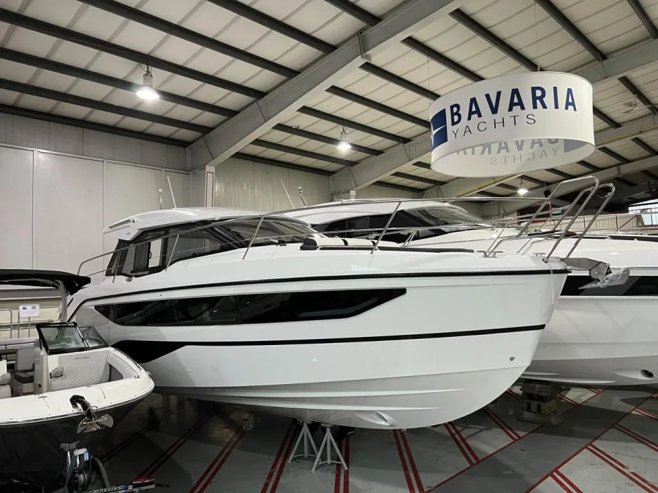 Bavaria Yachts SR38 HT used - photo 1