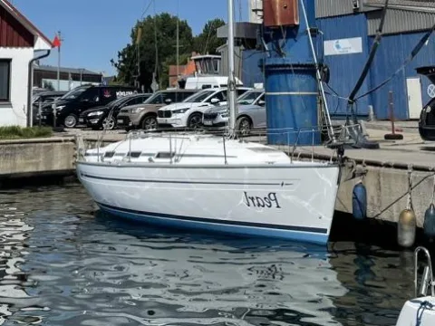 Bavaria Yachts 32 Cruiser used - photo 1