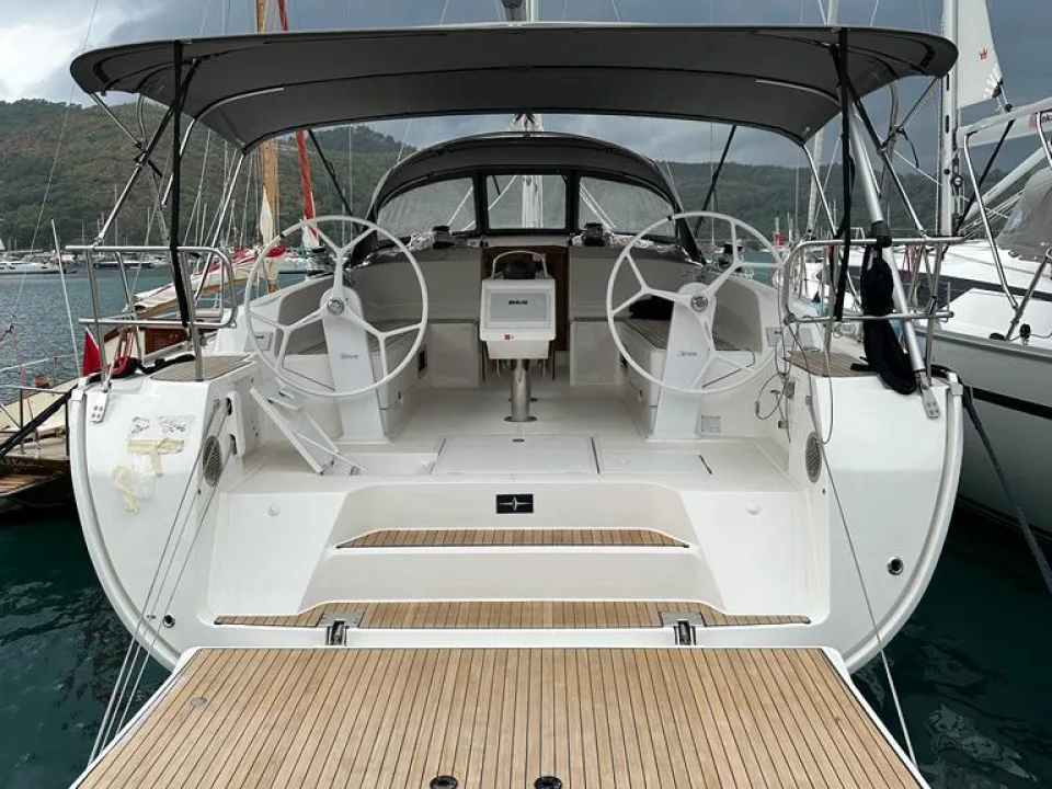 Bavaria Yachts 46 Cruiser used - photo 1