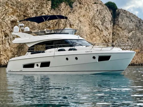 Bavaria Yachts Virtess 420 Fly usato - foto 1