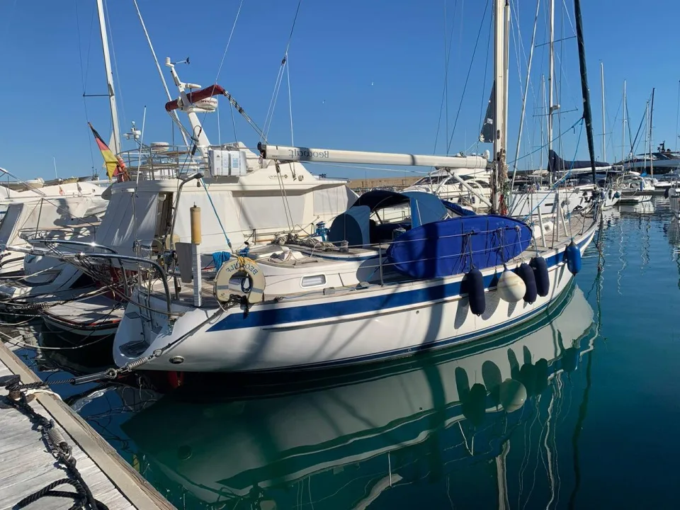 Hallberg-Rassy Hr 42 used - photo 1