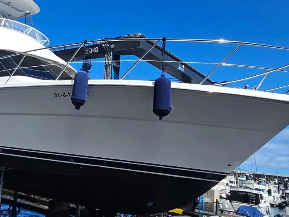 Riviera Flybridge 37 used - photo 1