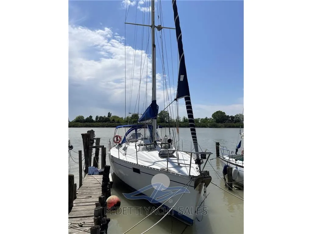 Beneteau OCEANIS 390 d'occasion - photo 1 Beneteau OCEANIS 390 d'occasion - photo 1