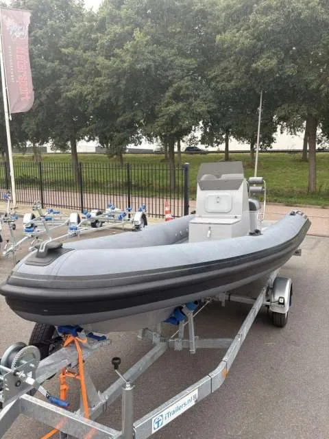 Hydrosport Performance RIBs COACH RIB 585 VFI MET MOTOR usato - foto 1
