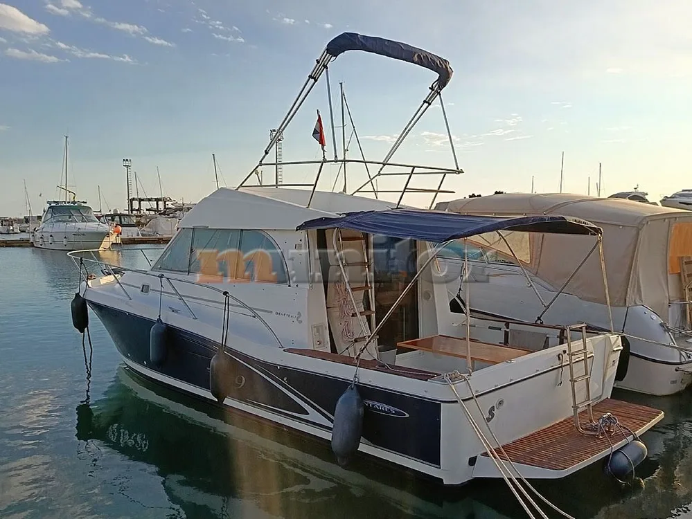 Beneteau Antares 9 usato - foto 1