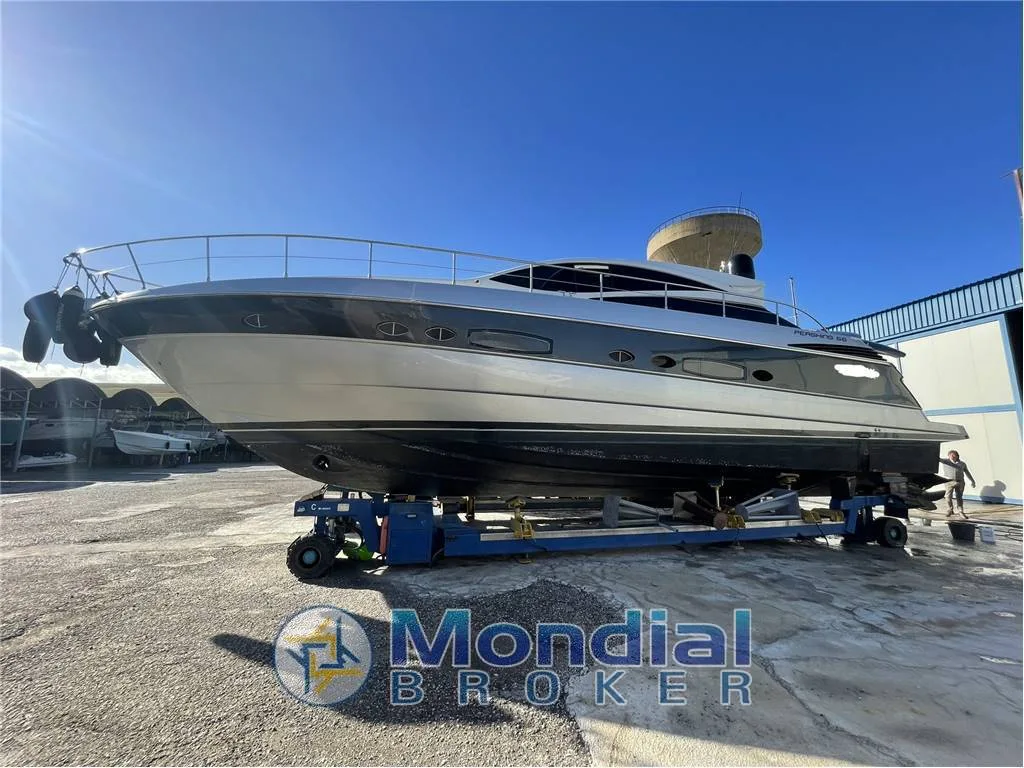 Pershing 56 used - photo 1