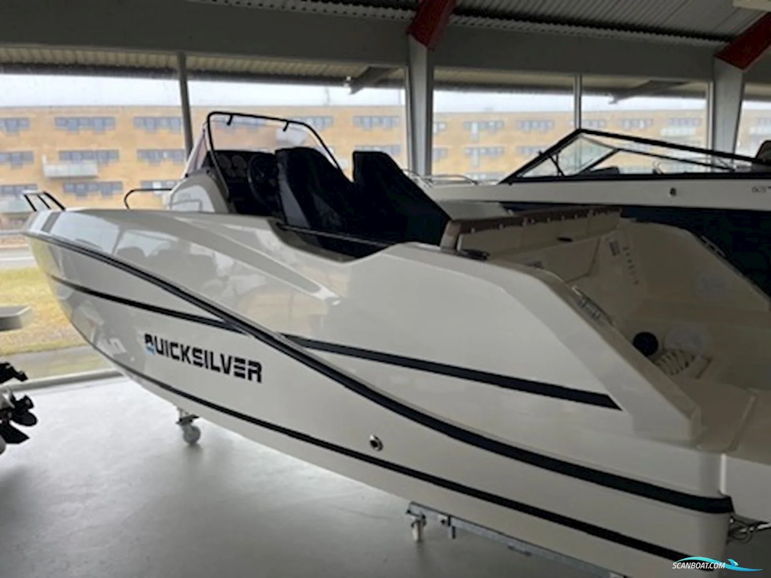 Quicksilver 555 Open Med Mercury F100 Efi Elpt gebraucht - Foto 1
