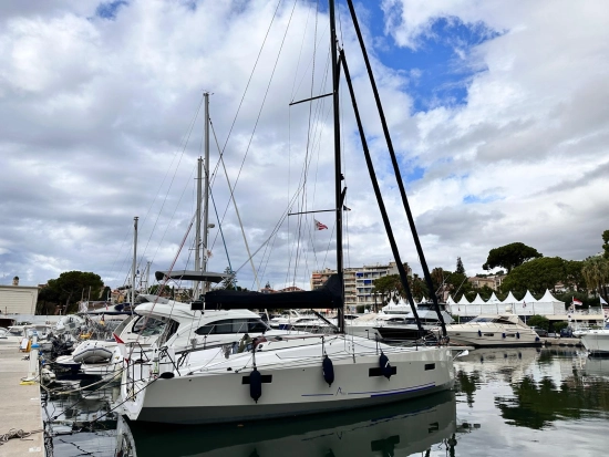 RM Yachts 1180 used - photo 1