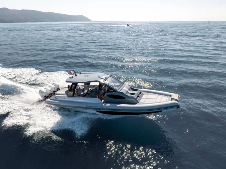 Ranieri International Cayman 50.0 Hard Top