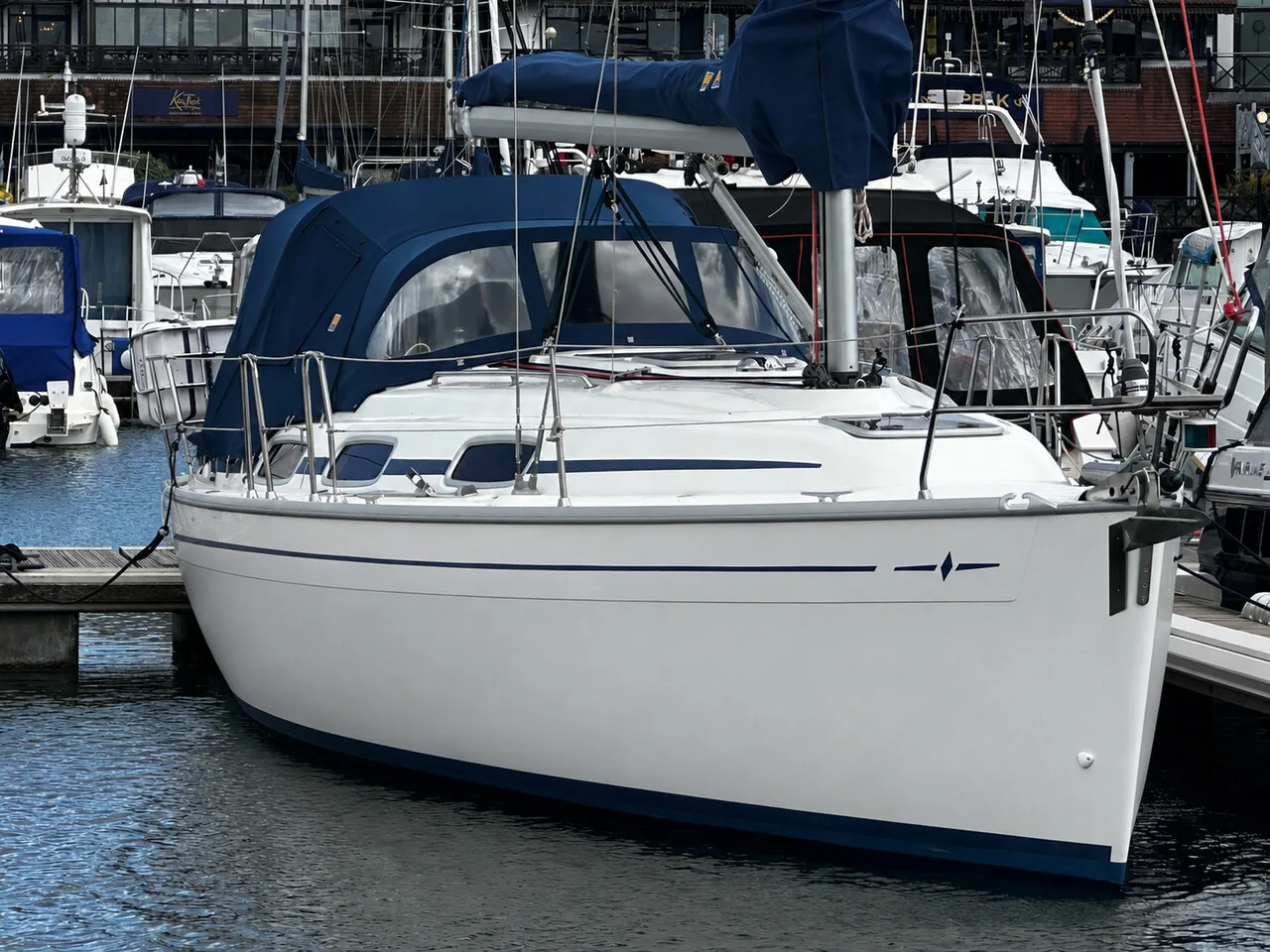 Bavaria Yachts 30 Cruiser gebraucht - Foto 1 Bavaria Yachts 30 Cruiser gebraucht - Foto 1
