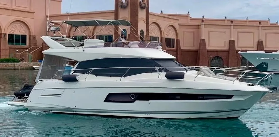 Prestige Jeanneau Prestige 460 Fly used - photo 1