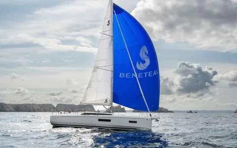 Beneteau Oceanis 37.1 used - photo 1
