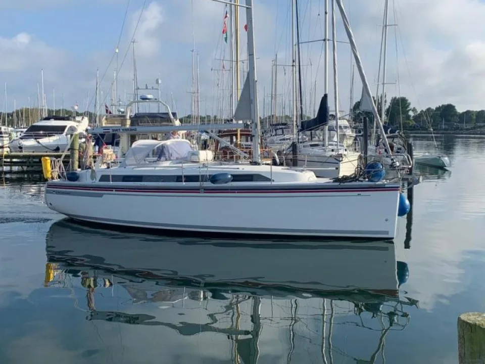 Bavaria Yachts 32 Cruiser used - photo 1
