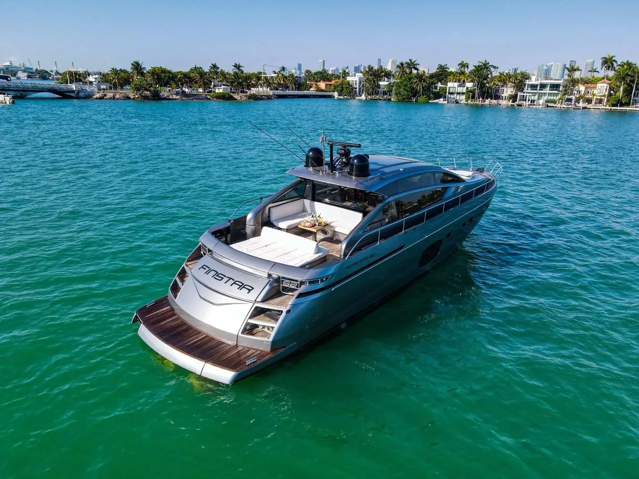 Pershing 62 used - photo 1