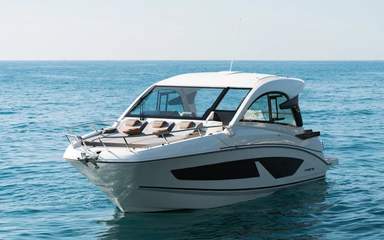 Beneteau Flyer 10 Sport Top