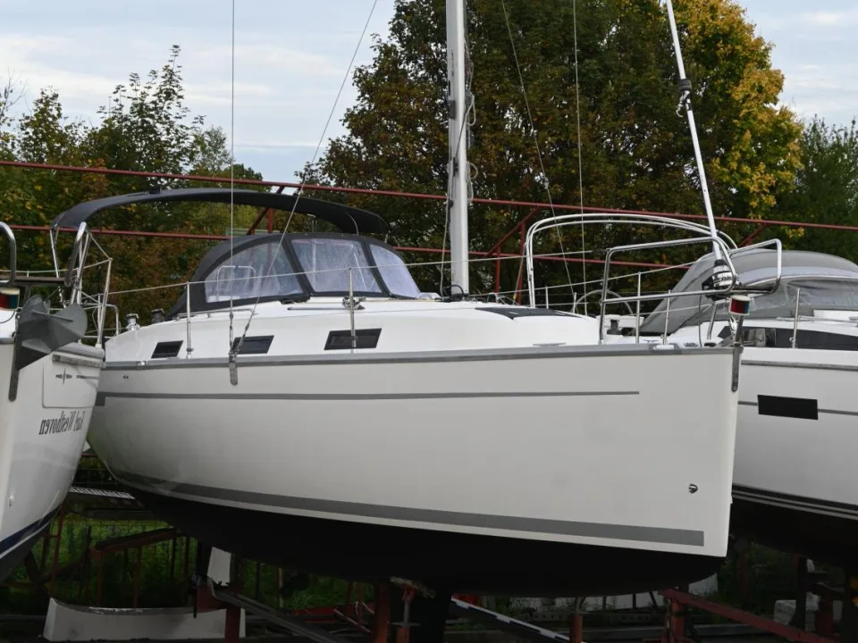 Bavaria Yachts Cruiser 32 usato - foto 1