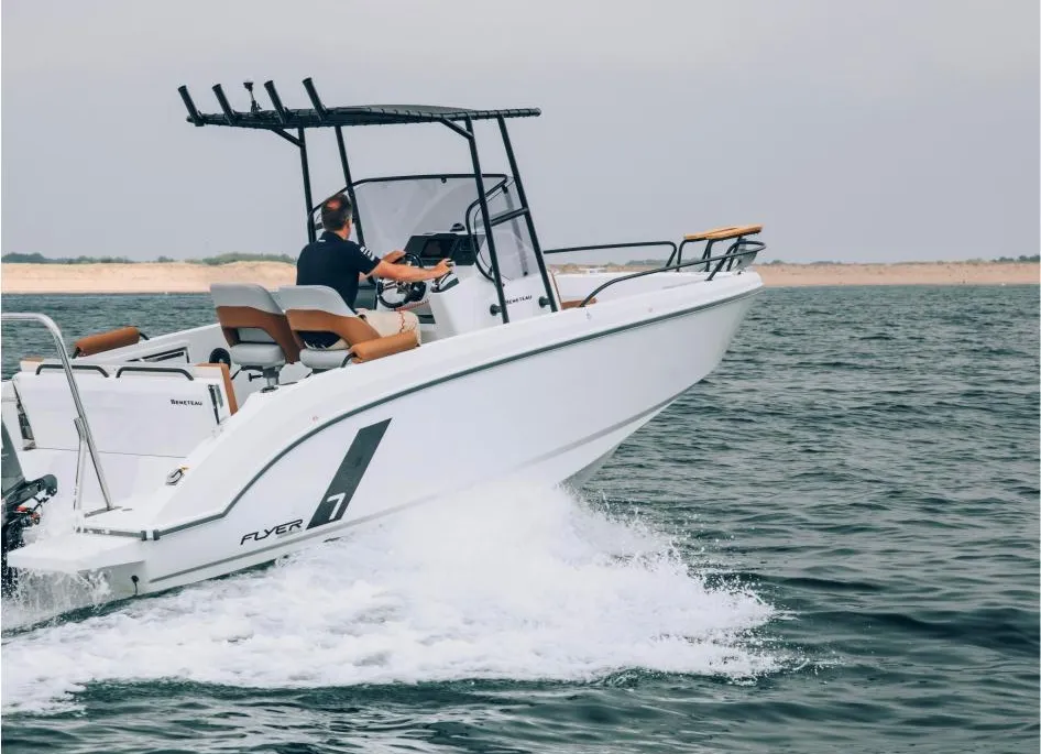 Beneteau Flyer 7 SPACEdeck usato - foto 1