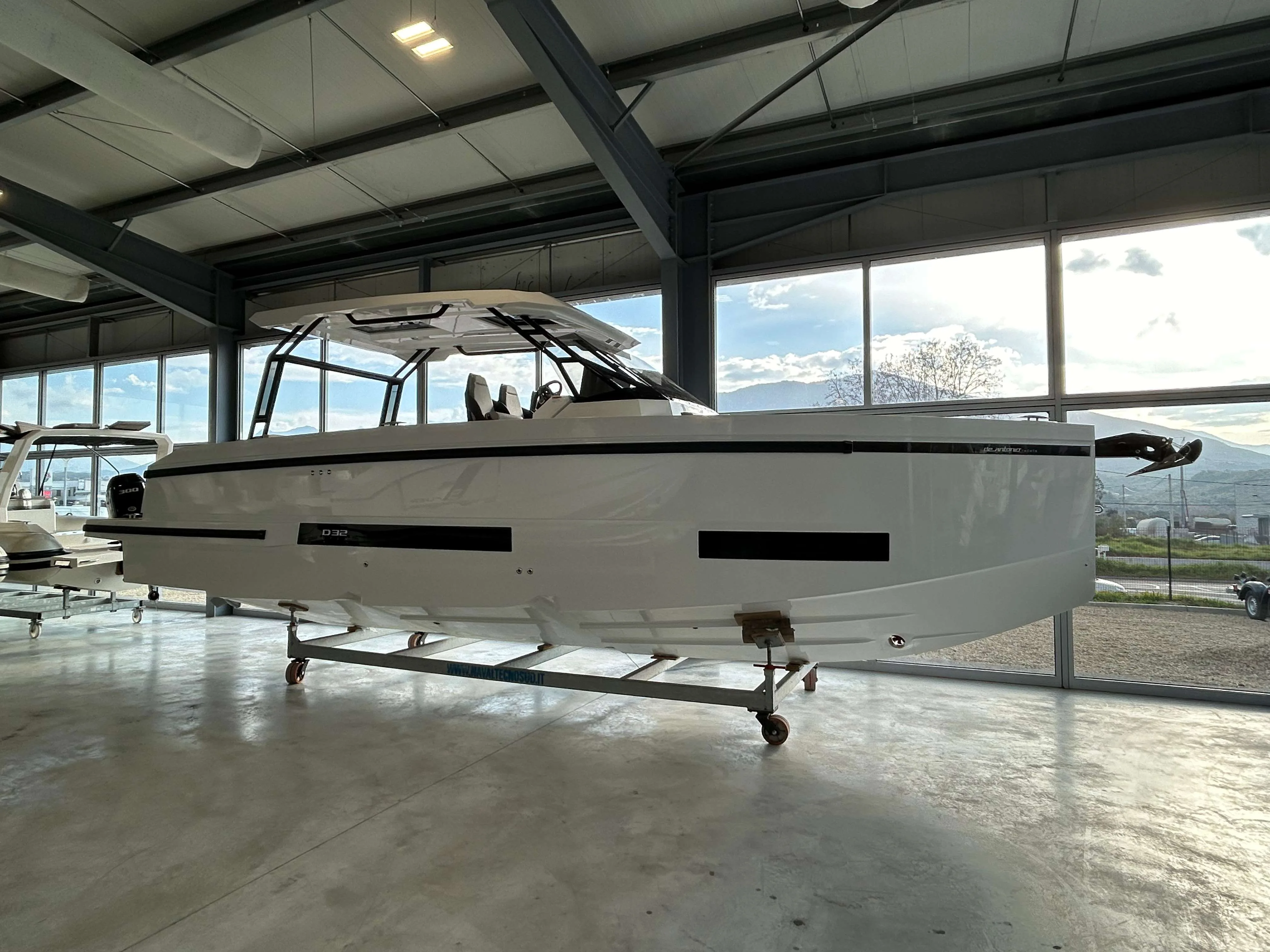 De Antonio D32 used - photo 1