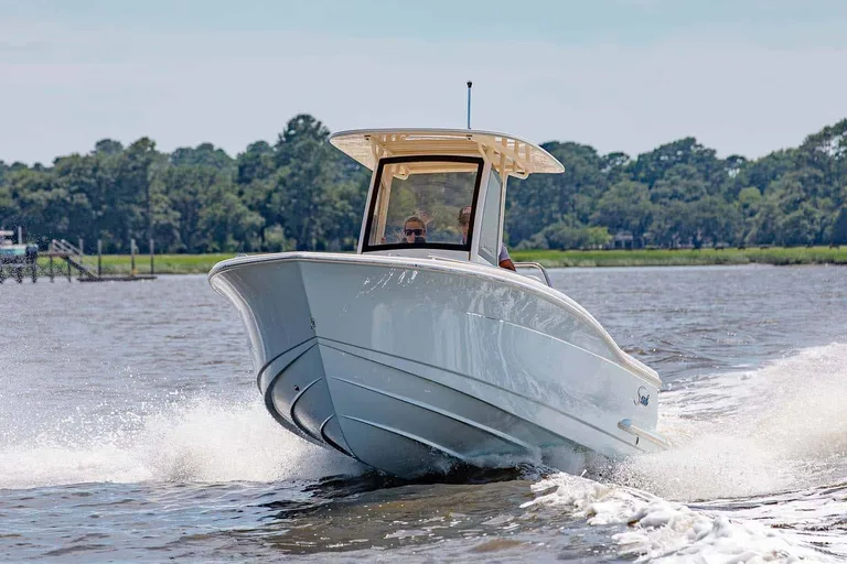 Scout 240 XSF