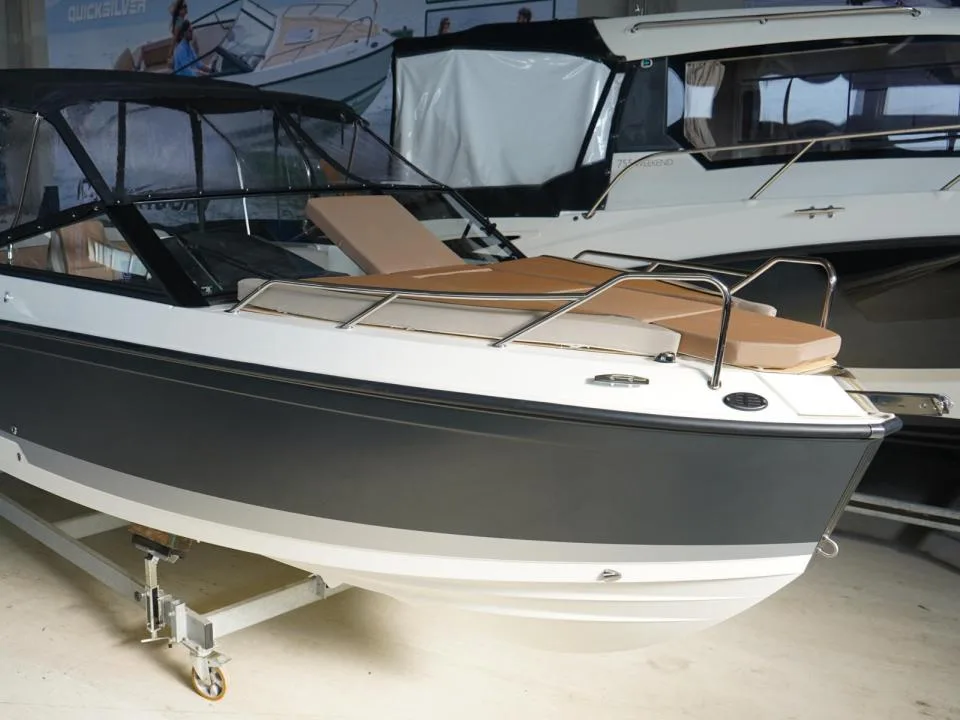 Quicksilver Activ 675 Cruiser gebraucht - Foto 1