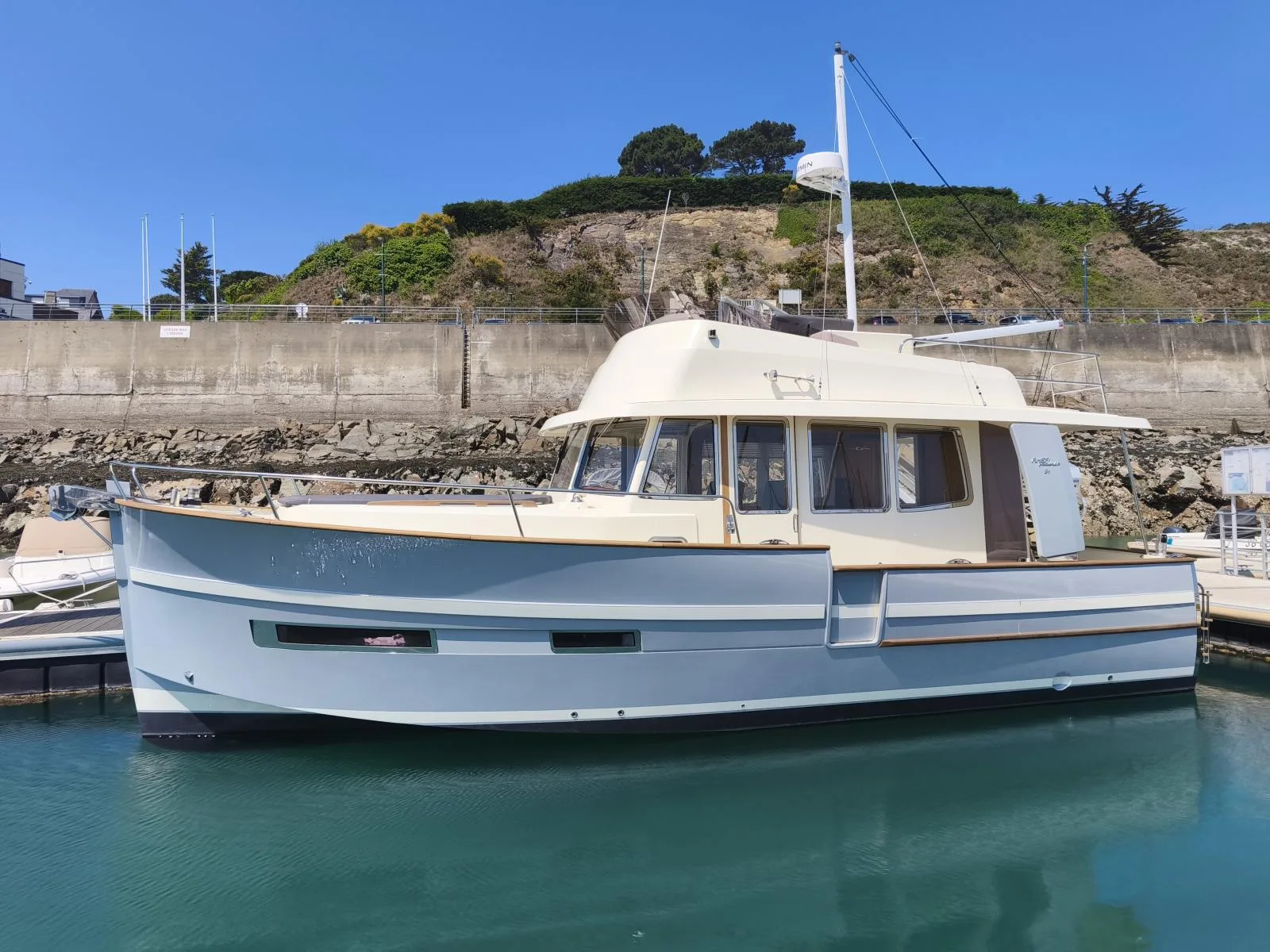 Rhéa Marine Trawler 34 fly usato - foto 1
