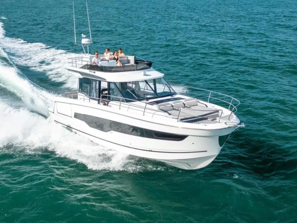Jeanneau 1295 Merry Fisher Fly gebraucht - Foto 1