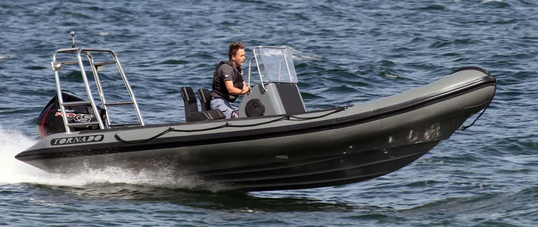 Tornado Boats 6.4M High Performance Rib
