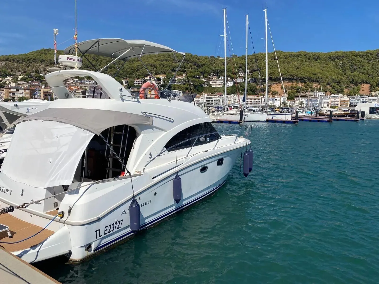 Beneteau Antares 36 usato - foto 1