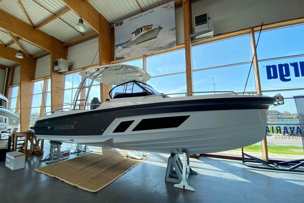 Quarken 27 T-Top V2 used - photo 1