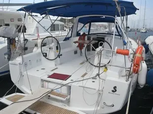 Beneteau Oceanis 38 Cannigione used - photo 1