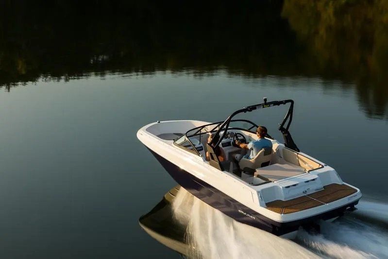 Bayliner Vr 4 bowrider ib gebraucht - Foto 1