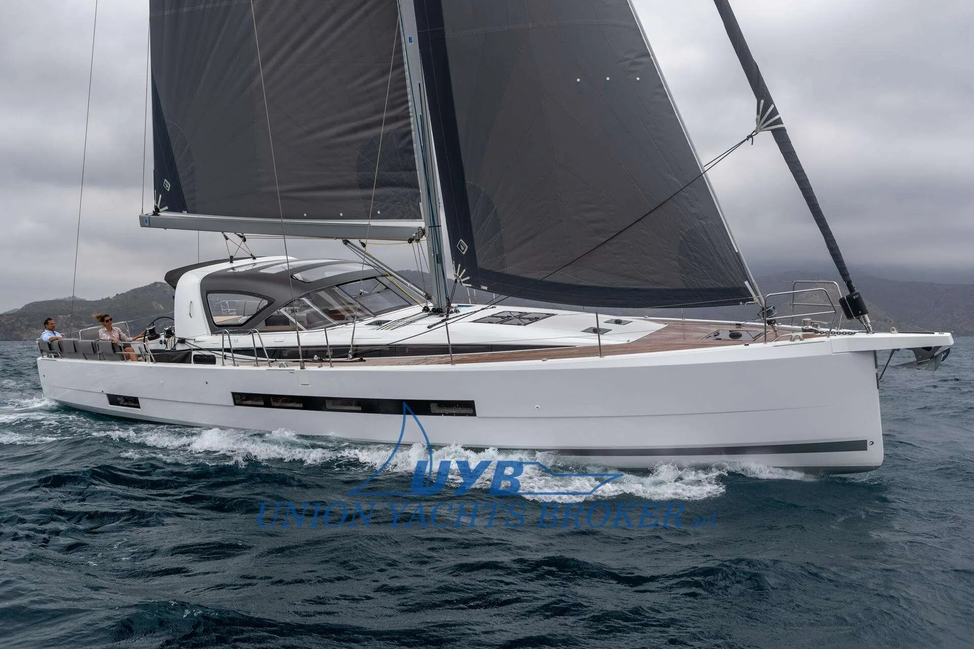 Jeanneau YACHTS 55 used - photo 1